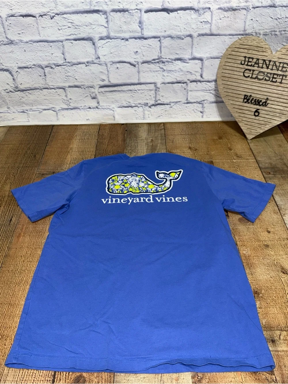 Vineyard vines youth girls graphic whale T-shirt size L 16